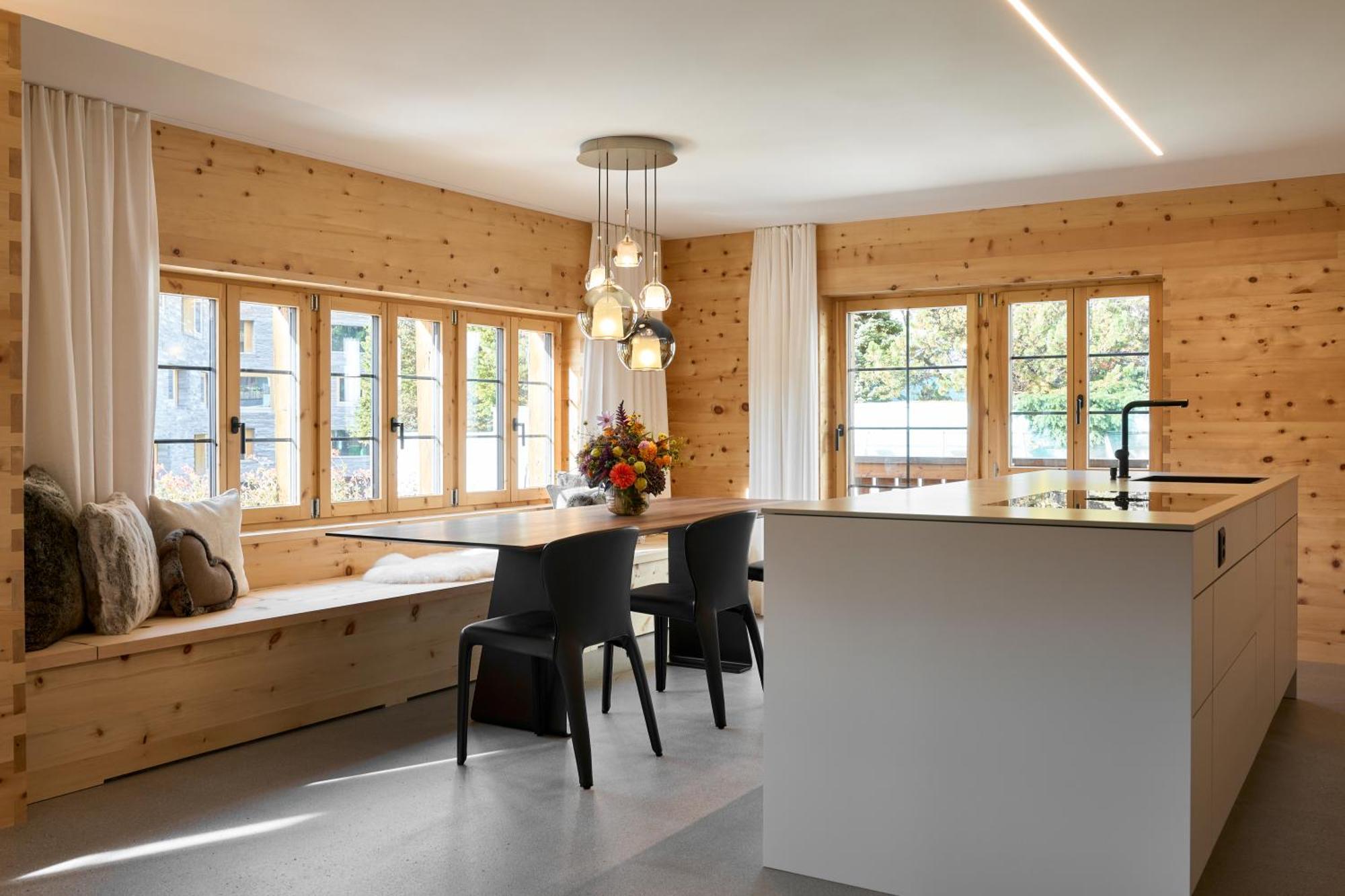 Rocksresort होटल के अलावा Laax
